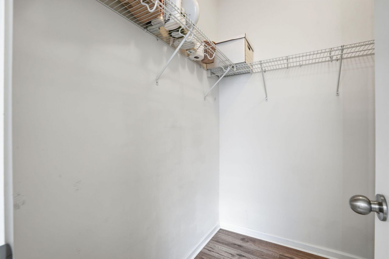 9672 Spencer Woods Road Photo 22