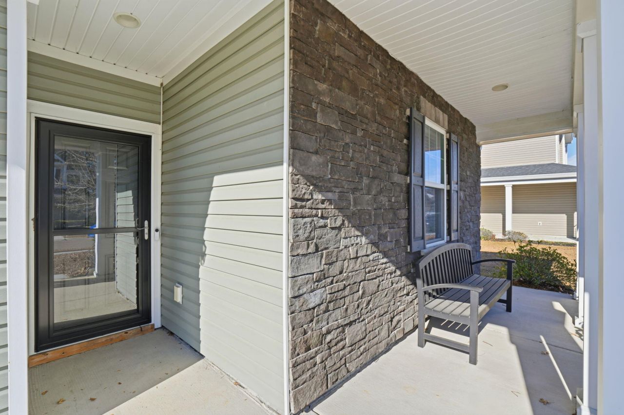 9672 Spencer Woods Road Photo 4