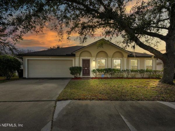 9366 THUNDERBOLT Drive, Jacksonville, FL 32221