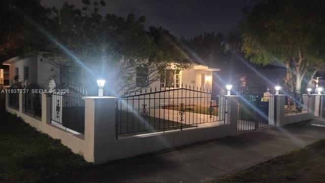 2951 NW 49th St , Miami, FL 33142 Photo