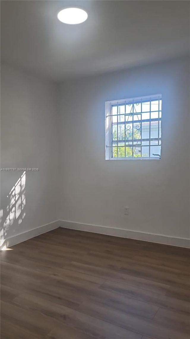 2951 NW 49th St , Miami, FL 33142 Photo