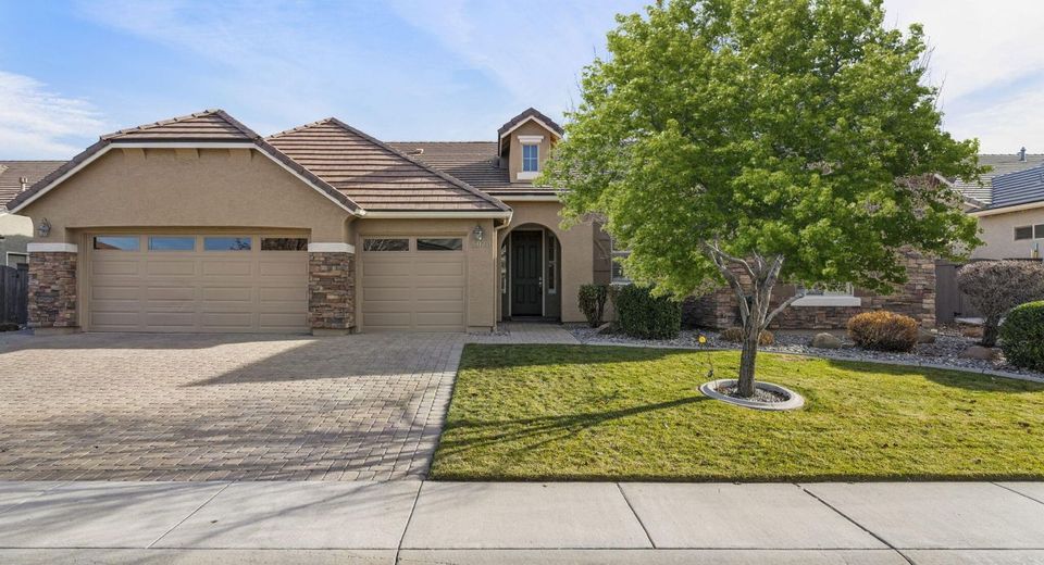 5070 Rhine Wine Drive, Sparks, NV 89436 Photo