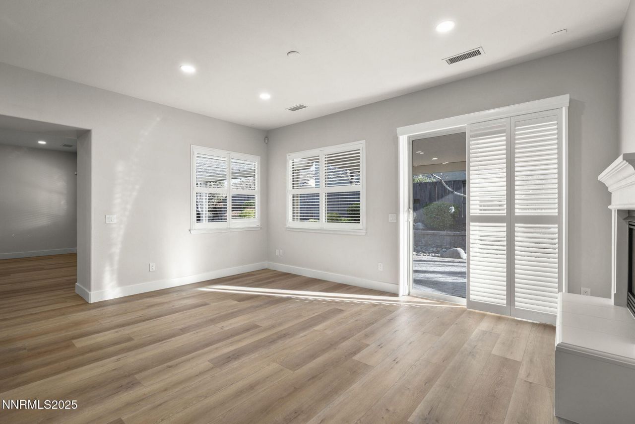 5070 Rhine Wine Drive, Sparks, NV 89436 Photo