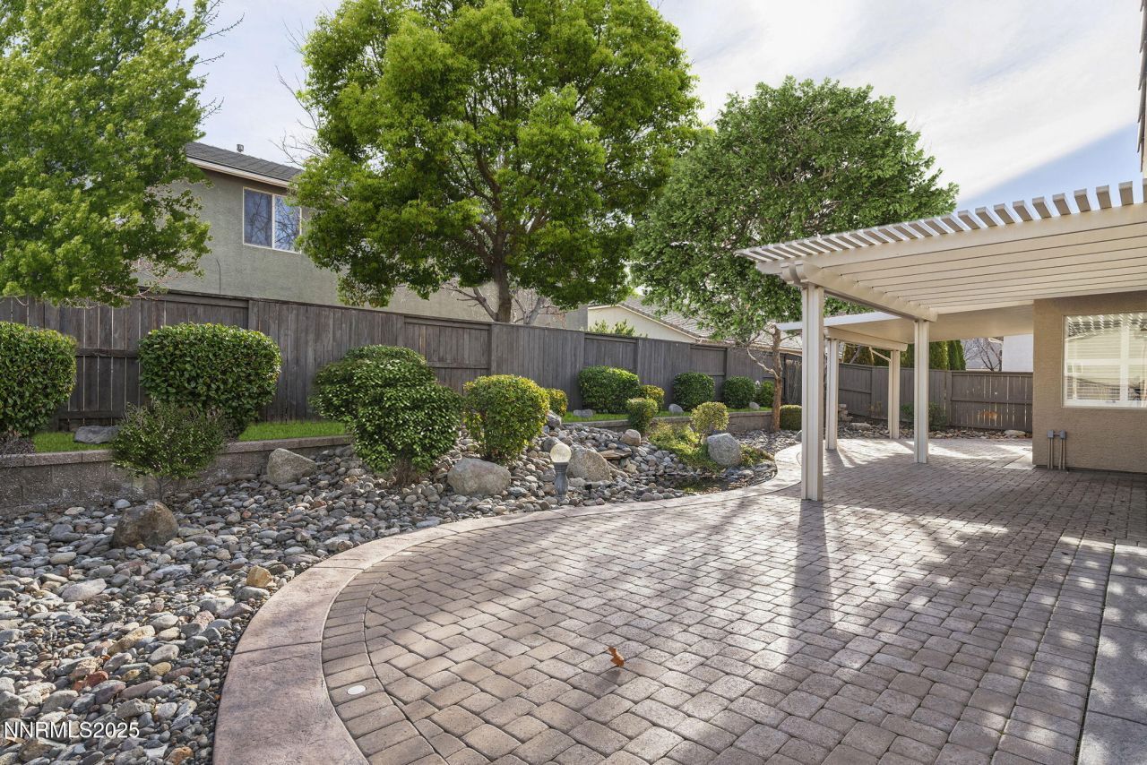 5070 Rhine Wine Drive, Sparks, NV 89436 Photo