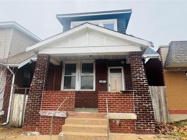 3923 Gravois Avenue, St Louis, MO 63116