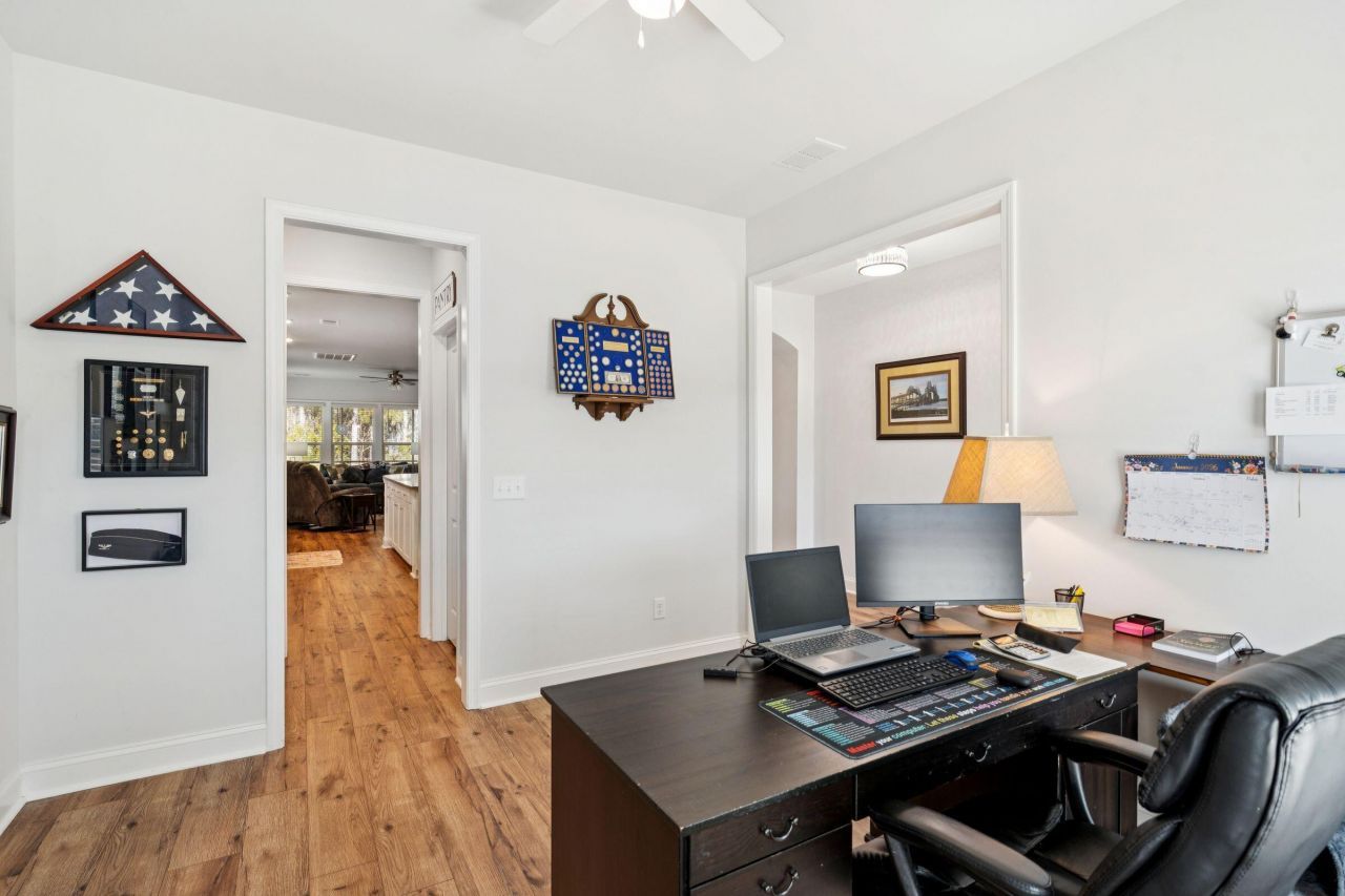 5033 Lady Bird Alley Photo 10