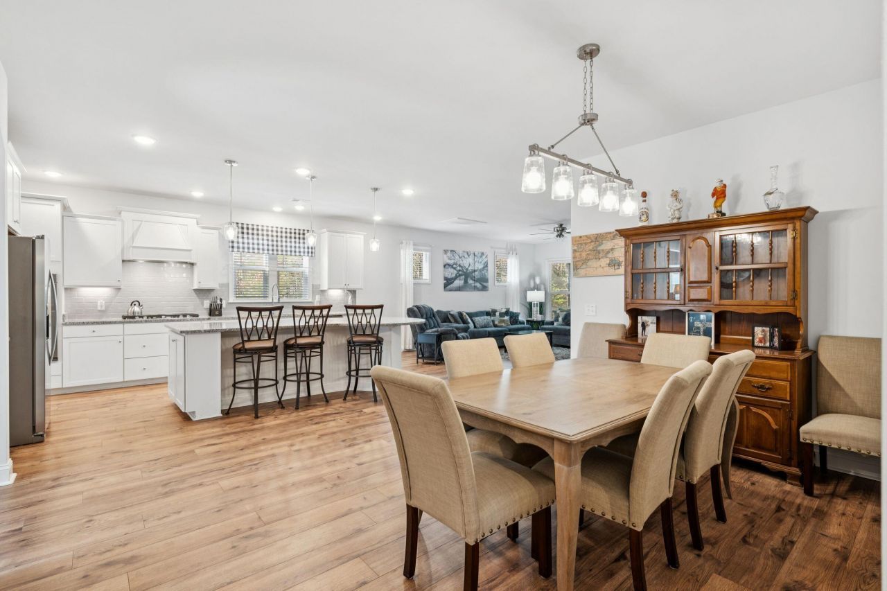 5033 Lady Bird Alley Photo 13