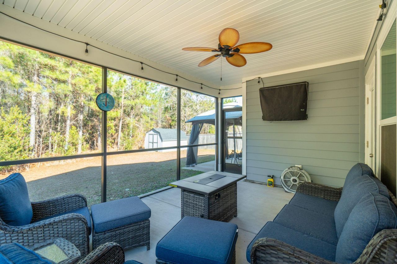 5033 Lady Bird Alley Photo 26