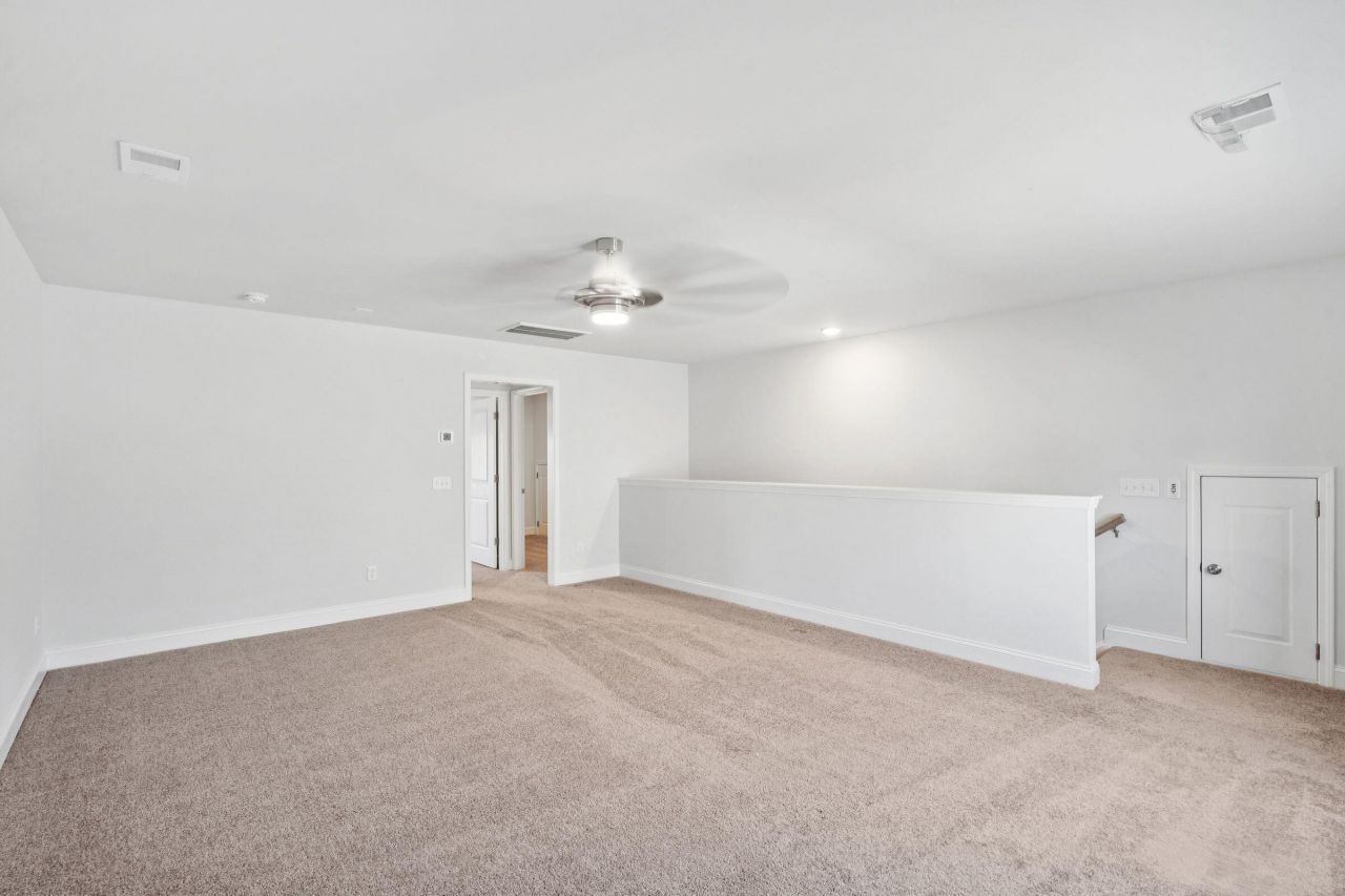 5033 Lady Bird Alley Photo 43