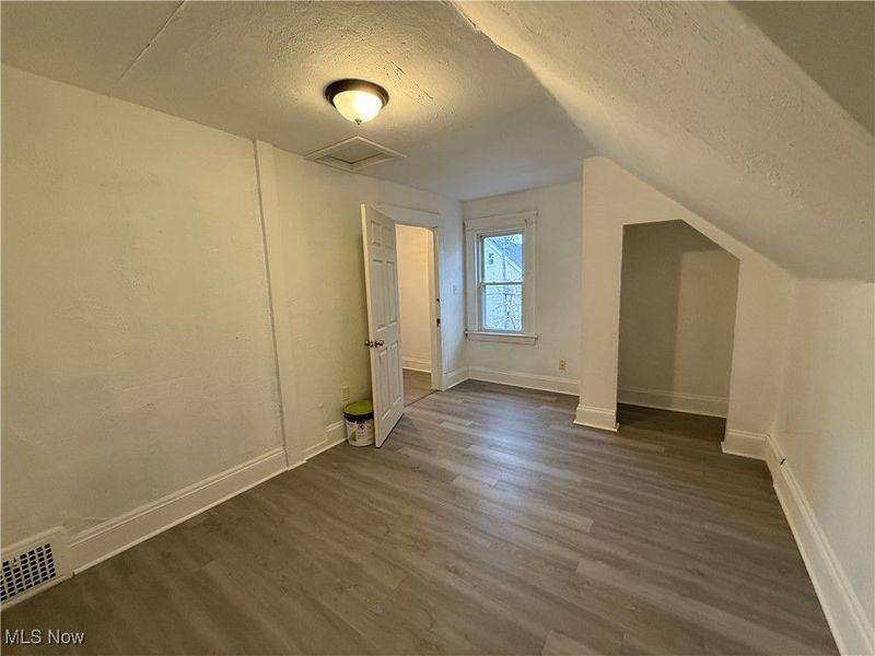 2816 E 117th Street, Cleveland, OH 44120 Photo 14