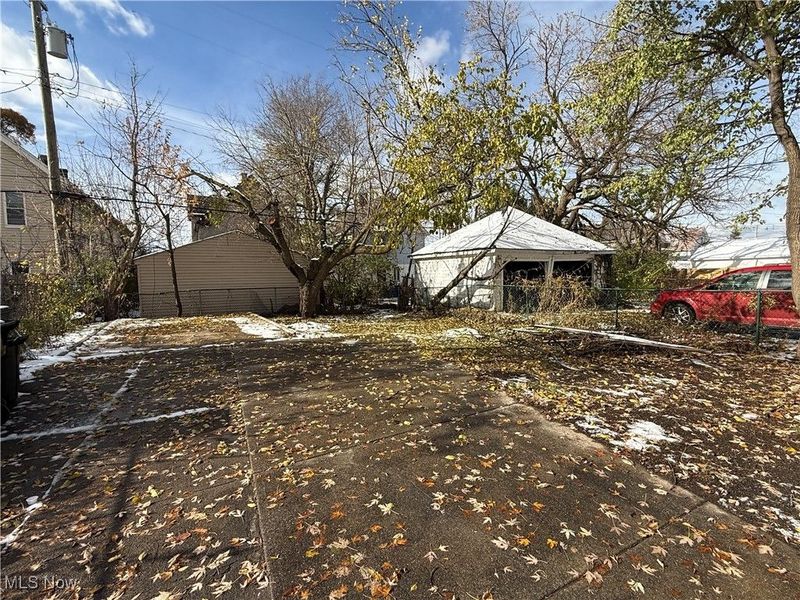 2816 E 117th Street, Cleveland, OH 44120 Photo 24