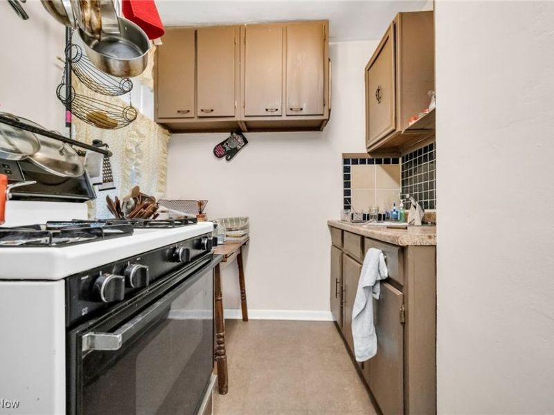 1386 Cranford Avenue, Lakewood, OH 44107 Photo 34