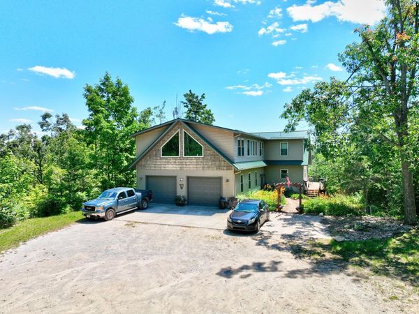 5917 Gamble Road, Atlanta, MI 49709