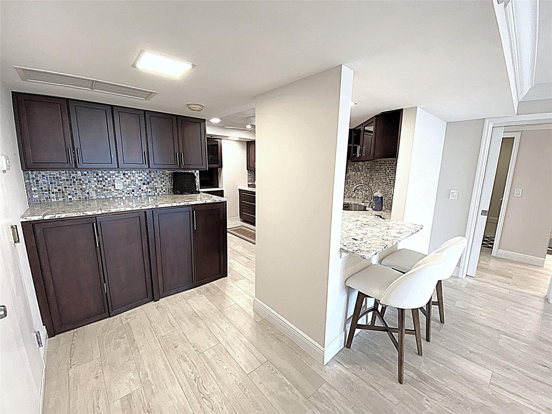 2400 Presidential Way, Unit 1104, West Palm Beach, FL 33401 Photo