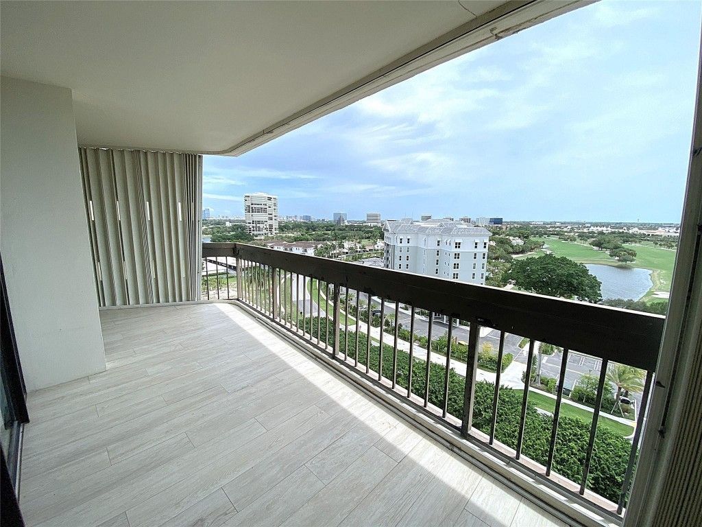 2400 Presidential Way, Unit 1104, West Palm Beach, FL 33401 Photo