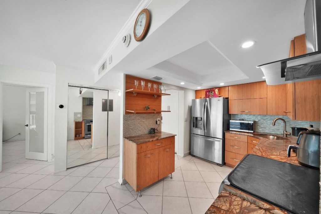 1170 N Federal Highway, Unit 106, Fort Lauderdale, FL 33304 Photo