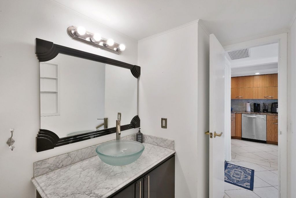 1170 N Federal Highway, Unit 106, Fort Lauderdale, FL 33304 Photo