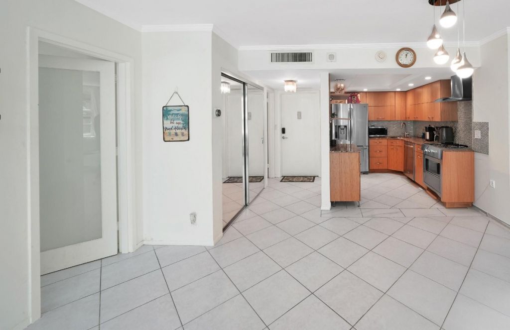 1170 N Federal Highway, Unit 106, Fort Lauderdale, FL 33304 Photo