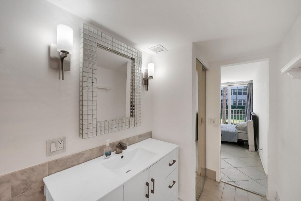 1170 N Federal Highway, Unit 106, Fort Lauderdale, FL 33304 Photo