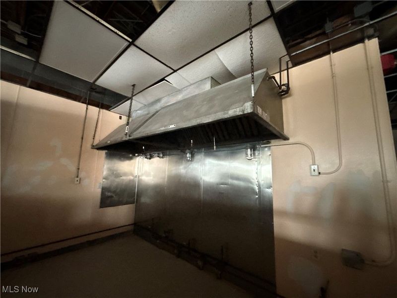 9644 E Center Street, Windham, OH 44288 Photo 10