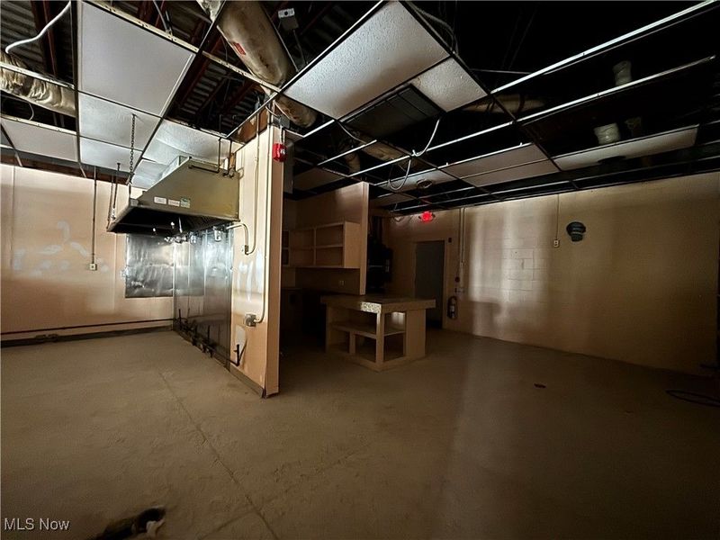 9644 E Center Street, Windham, OH 44288 Photo 12