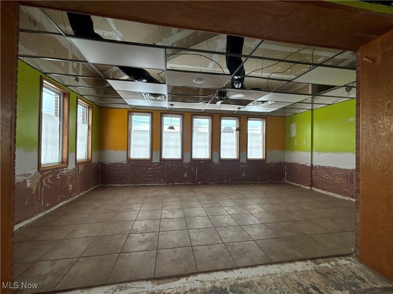 9644 E Center Street, Windham, OH 44288 Photo 6