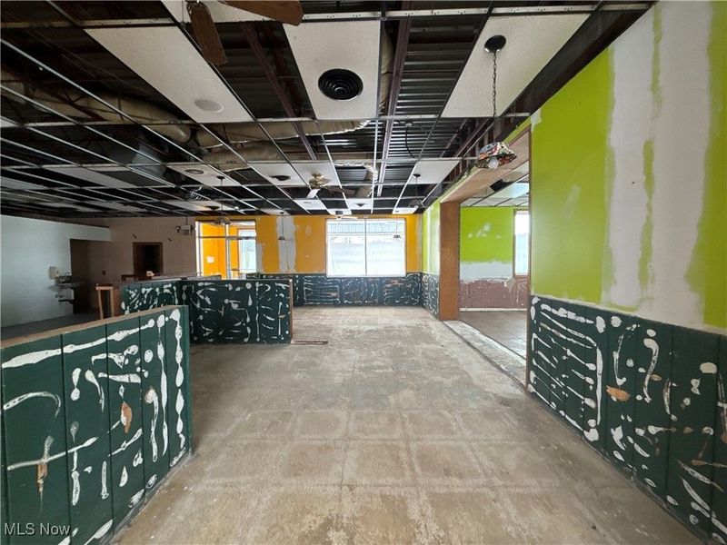 9644 E Center Street, Windham, OH 44288 Photo 7