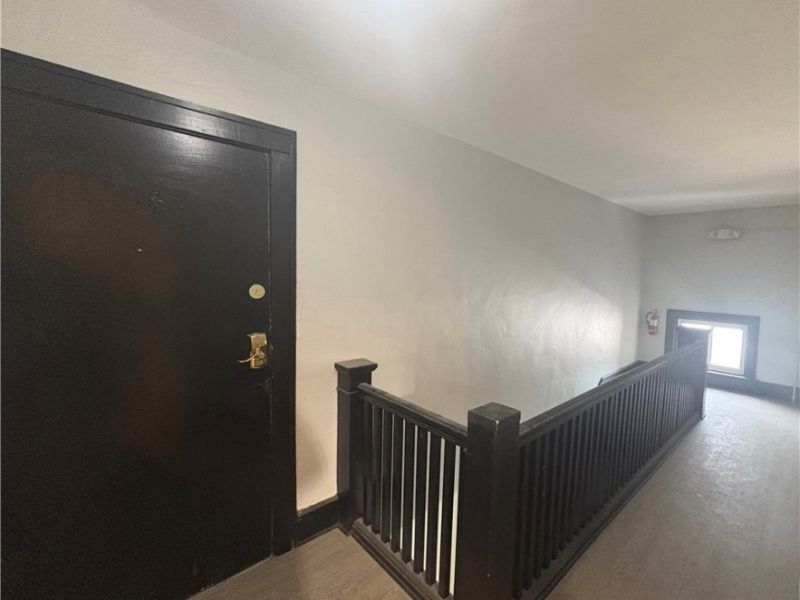14236 Lakeshore Boulevard, Unit 6, Cleveland, OH 44110 Photo 3