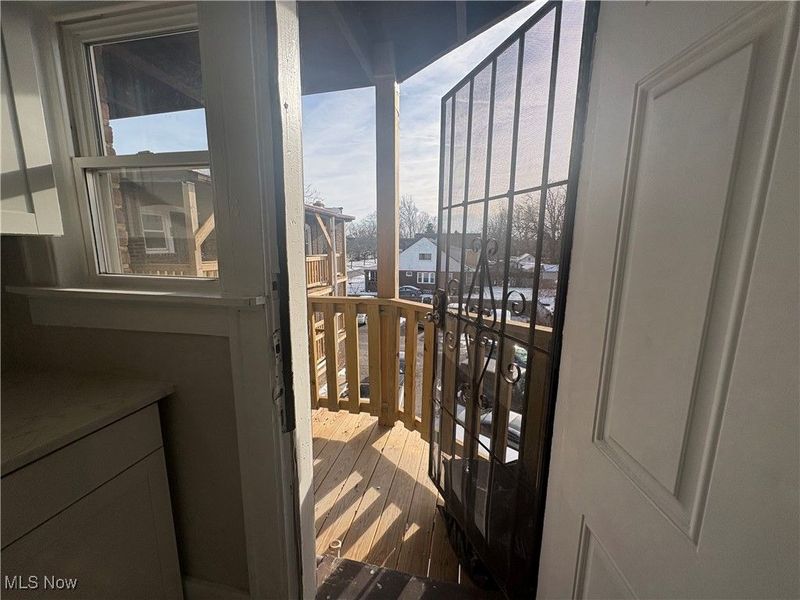 14236 Lakeshore Boulevard, Unit 6, Cleveland, OH 44110 Photo 6