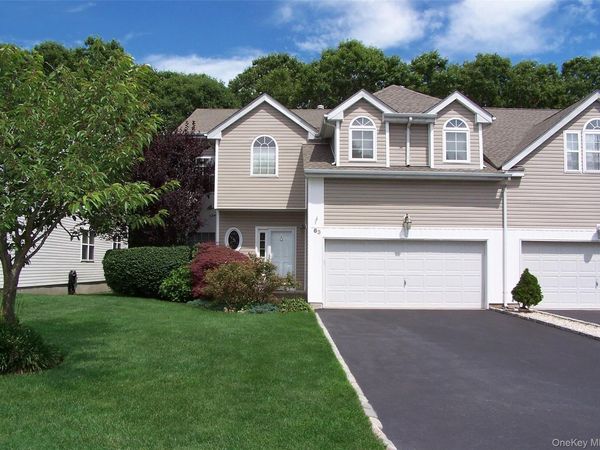 63 Sunflower Ridge Road, South Setauket, NY 11720