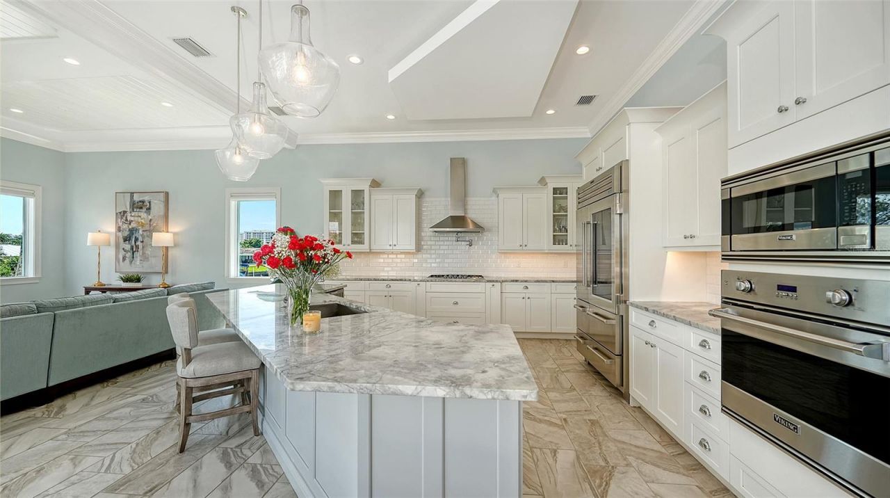 548 Hornblower Lane, Longboat Key, FL 34228 Photo