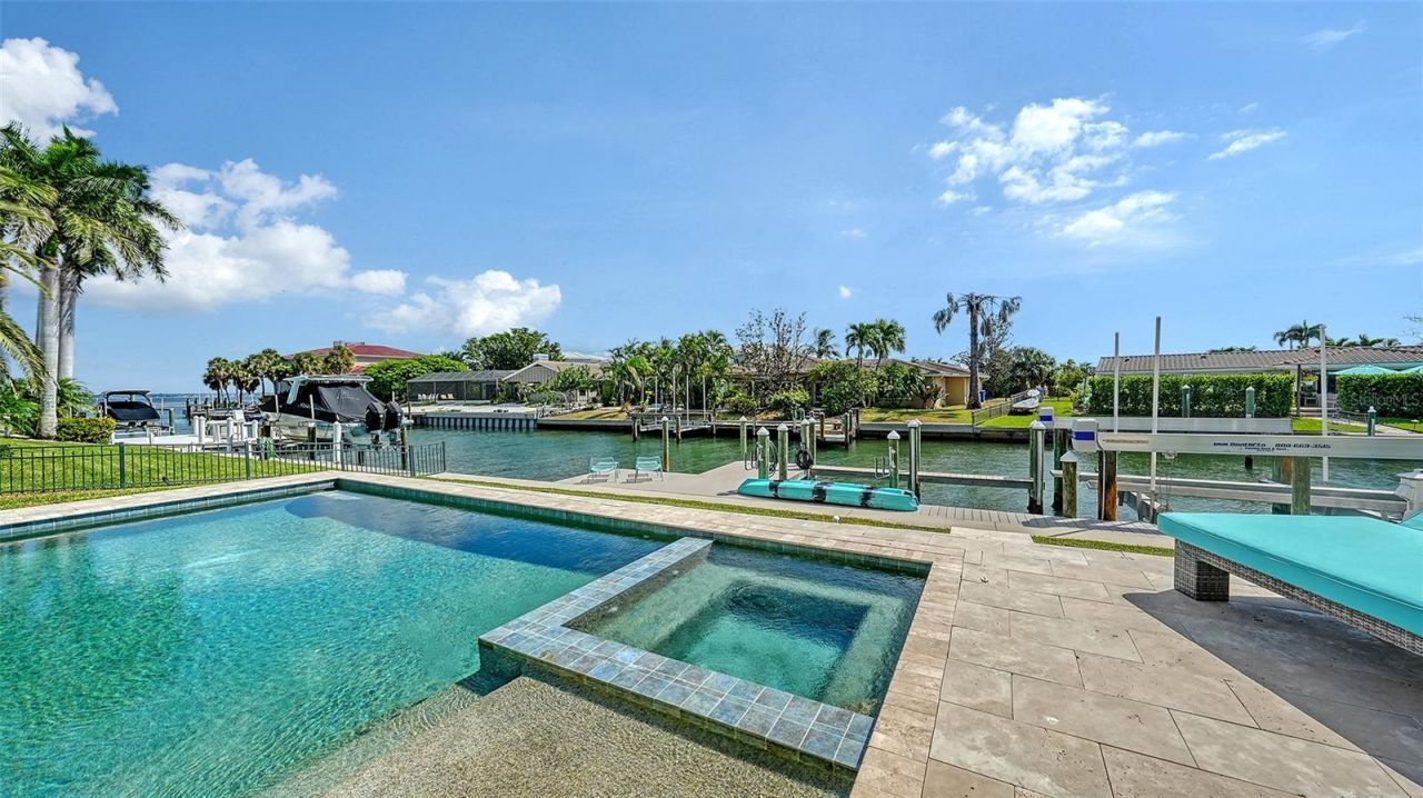 548 Hornblower Lane, Longboat Key, FL 34228 Photo