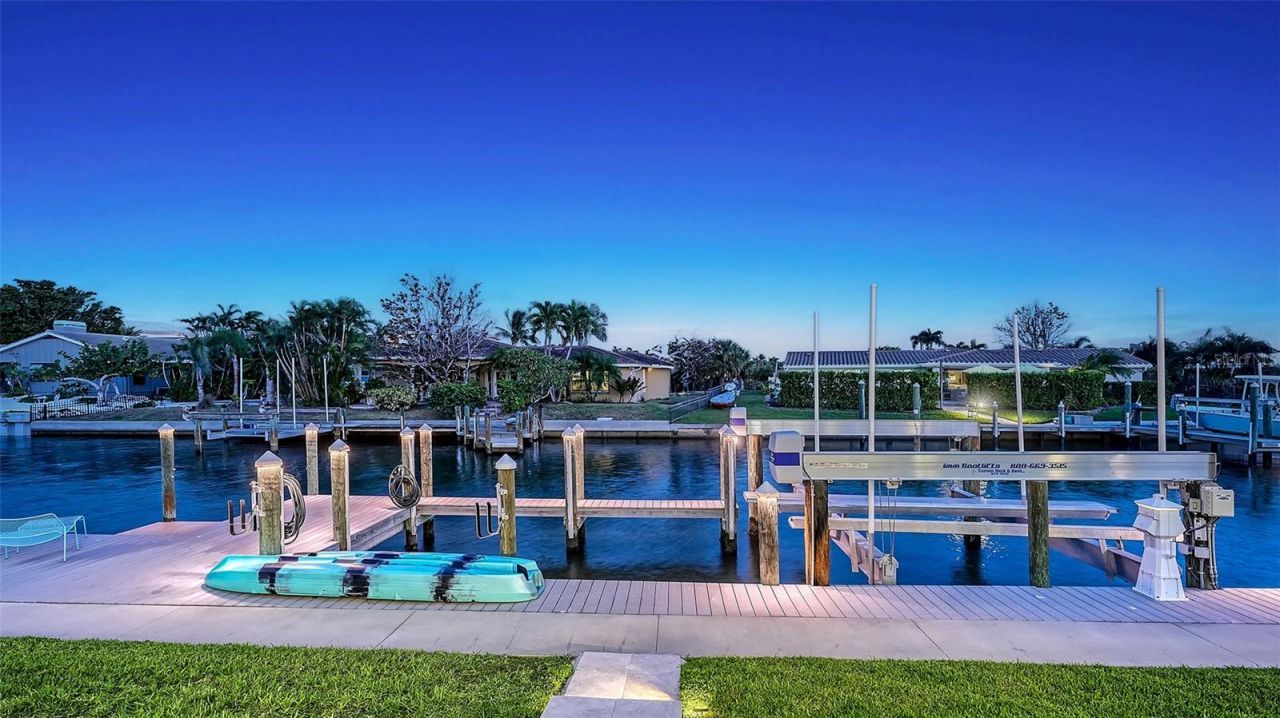 548 Hornblower Lane, Longboat Key, FL 34228 Photo