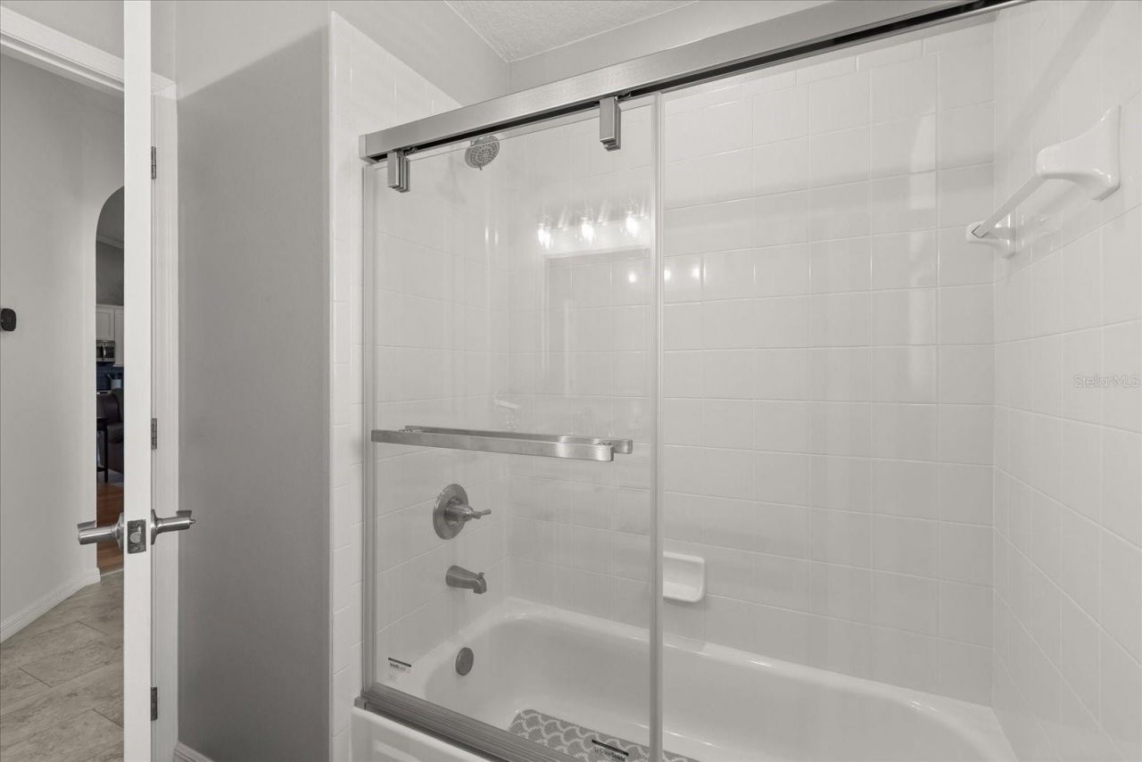 4220 Lillian Hall Lane, Orlando, FL 32812 Photo