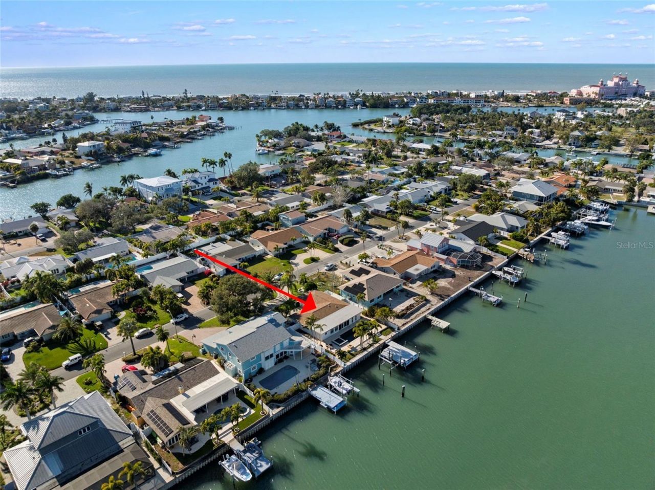 280 N Julia Circle, Saint Pete Beach, FL 33706 Main Photo