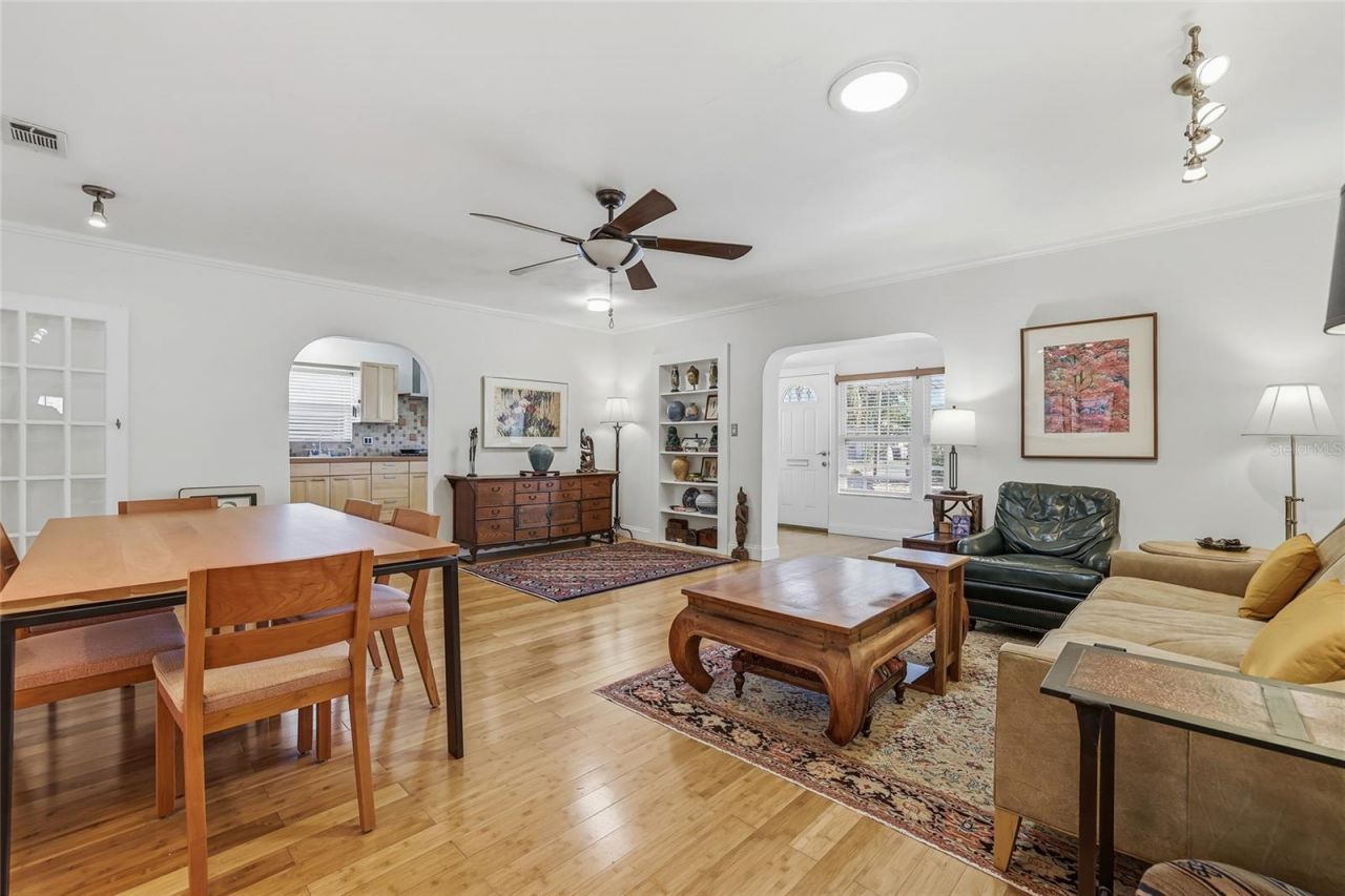 1010 45th Street North, Saint Petersburg, FL 33713 Photo