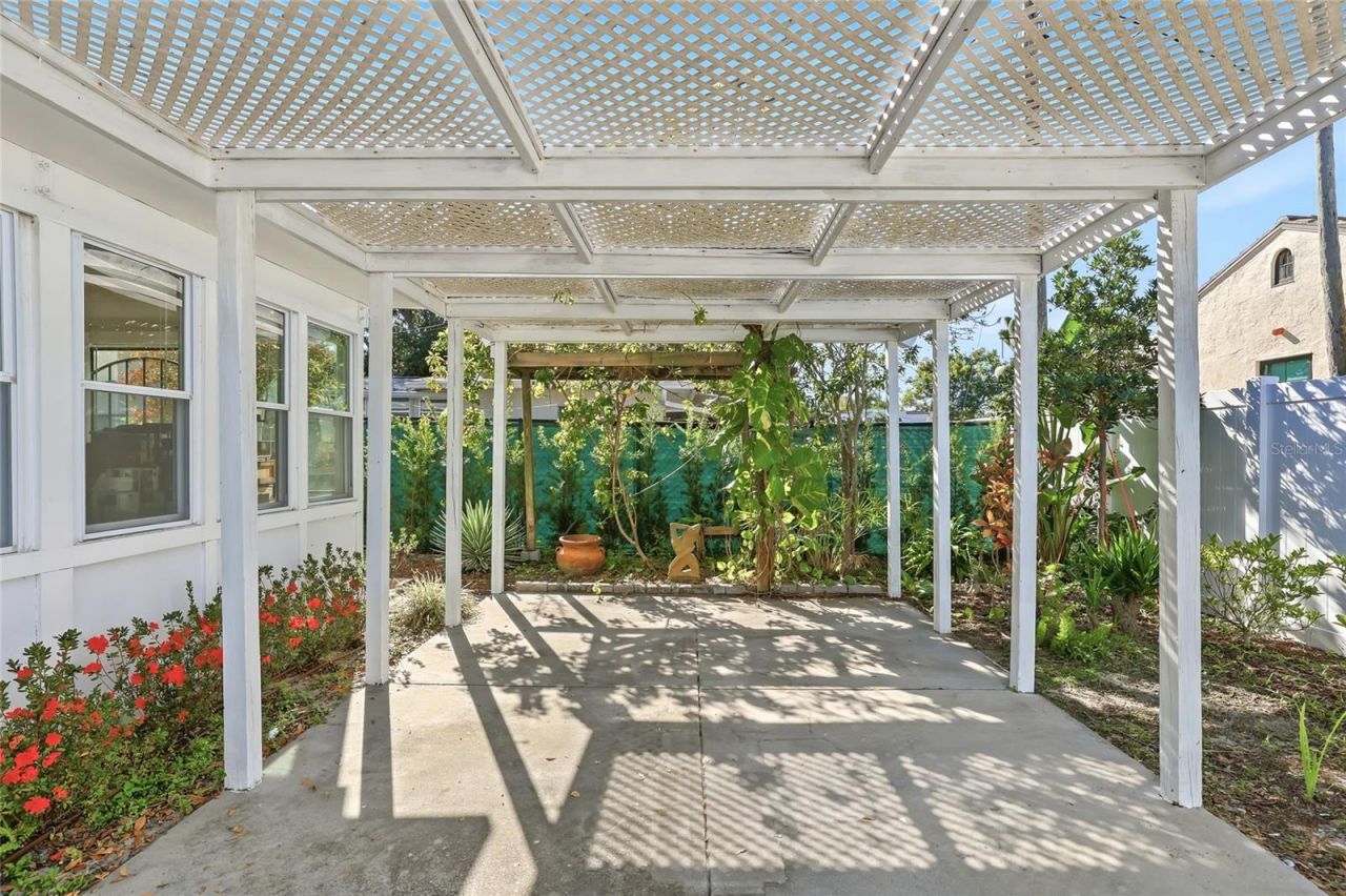 1010 45th Street North, Saint Petersburg, FL 33713 Photo