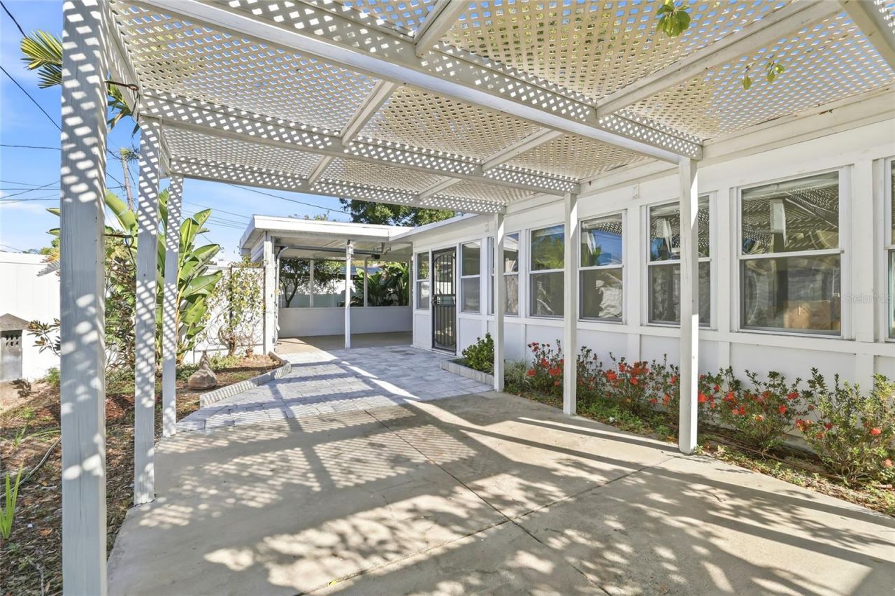 1010 45th Street North, Saint Petersburg, FL 33713 Photo