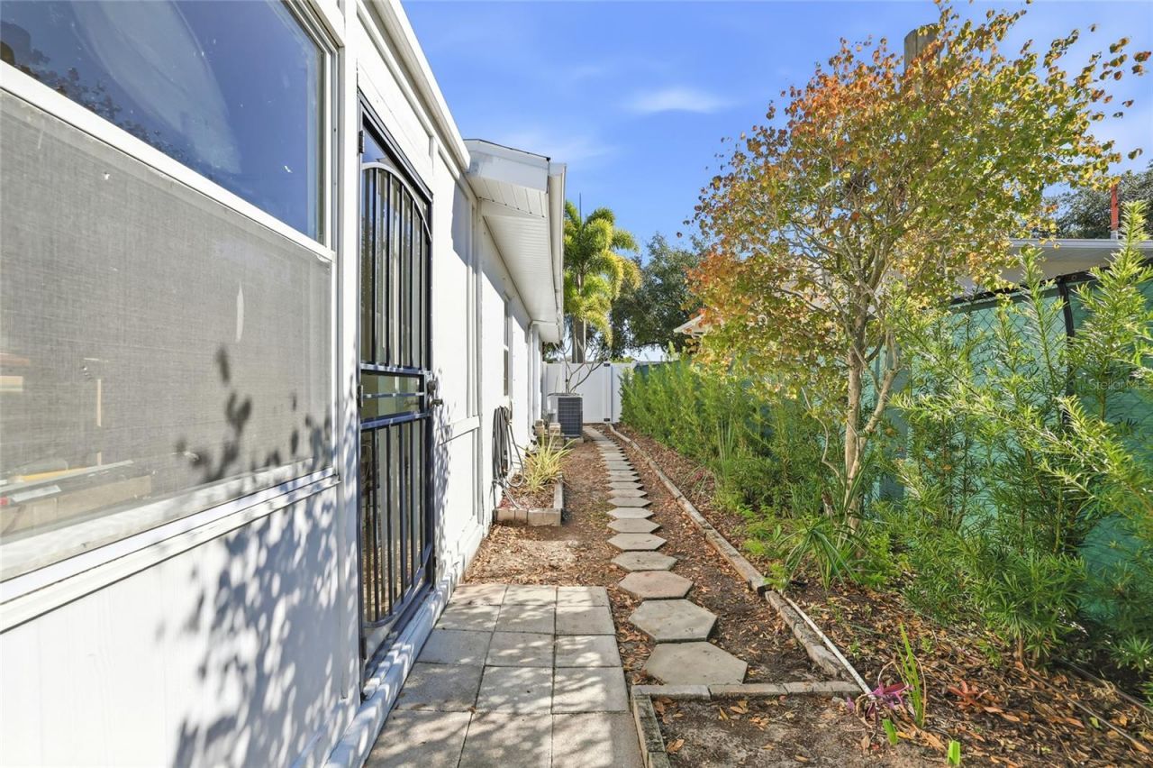 1010 45th Street North, Saint Petersburg, FL 33713 Photo