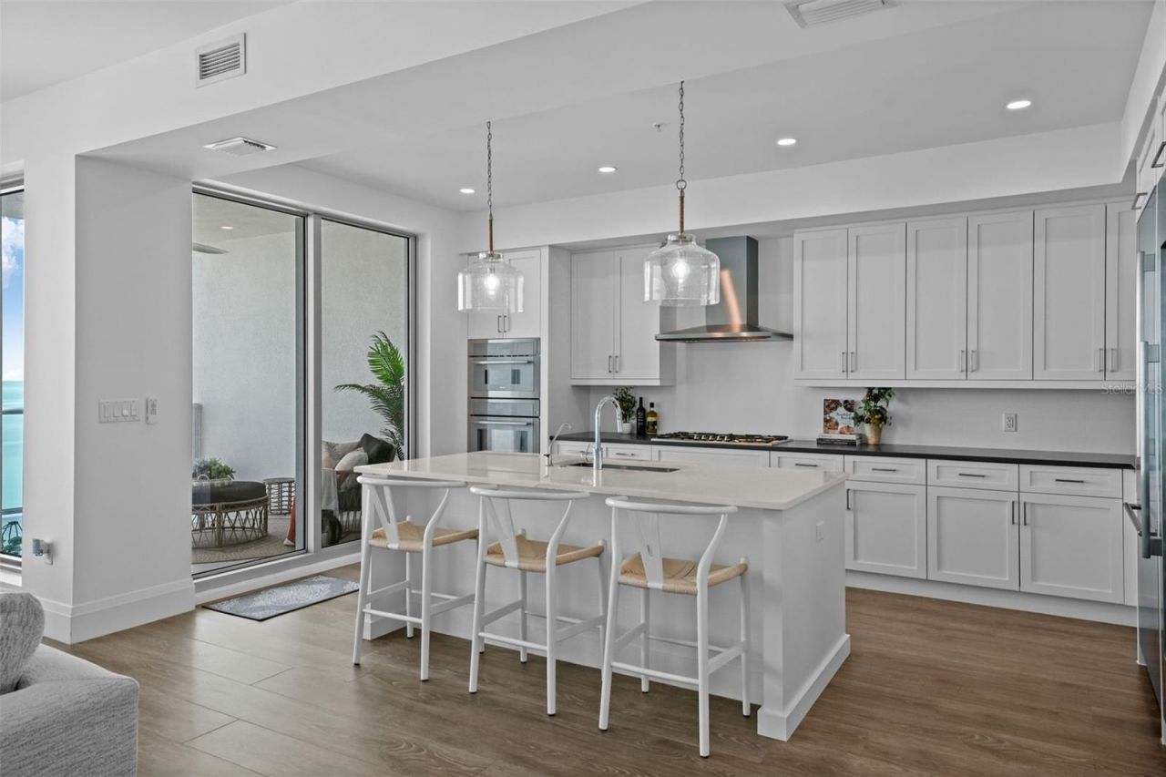 2910 W Barcelona Street, Unit 1902, Tampa, FL 33629 Photo