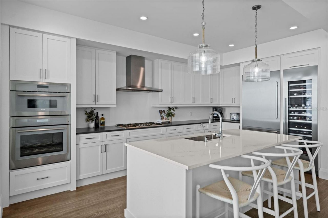 2910 W Barcelona Street, Unit 1902, Tampa, FL 33629 Photo