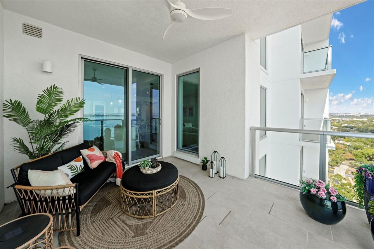 2910 W Barcelona Street, Unit 1902, Tampa, FL 33629 Photo