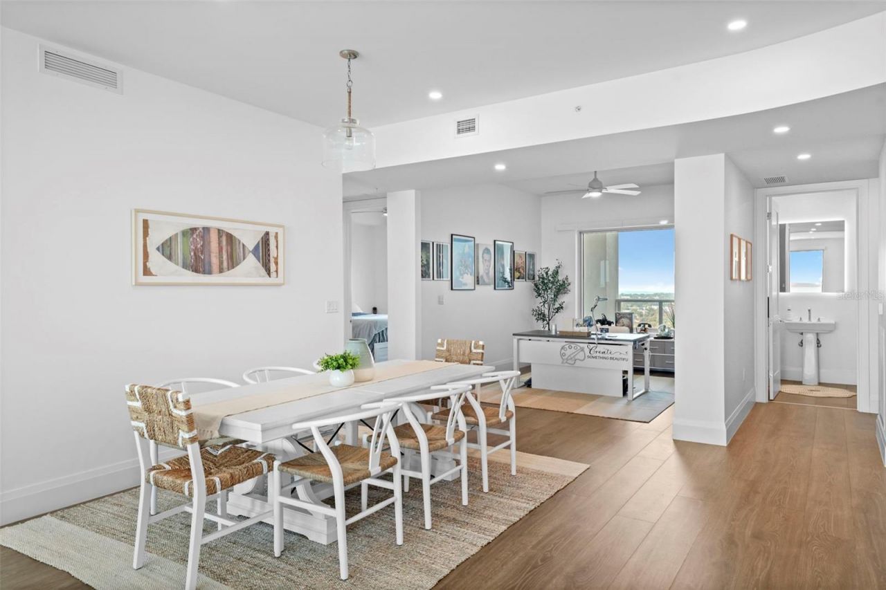 2910 W Barcelona Street, Unit 1902, Tampa, FL 33629 Photo