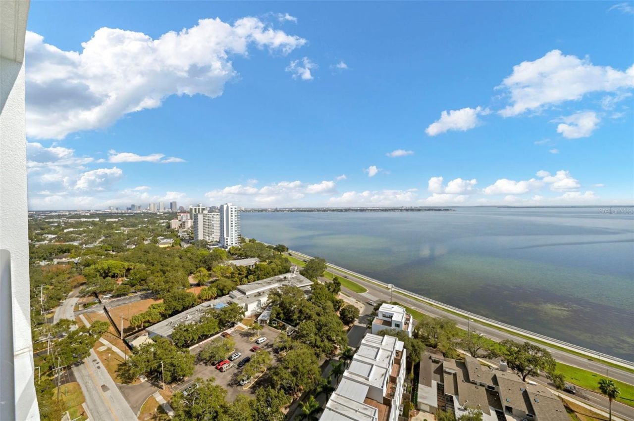 2910 W Barcelona Street, Unit 1902, Tampa, FL 33629 Photo