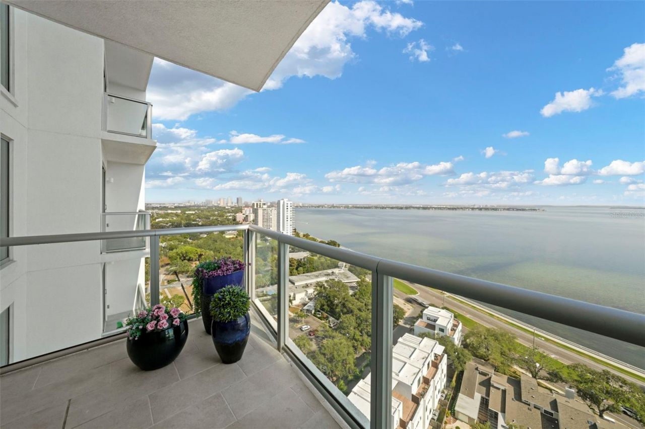 2910 W Barcelona Street, Unit 1902, Tampa, FL 33629 Photo