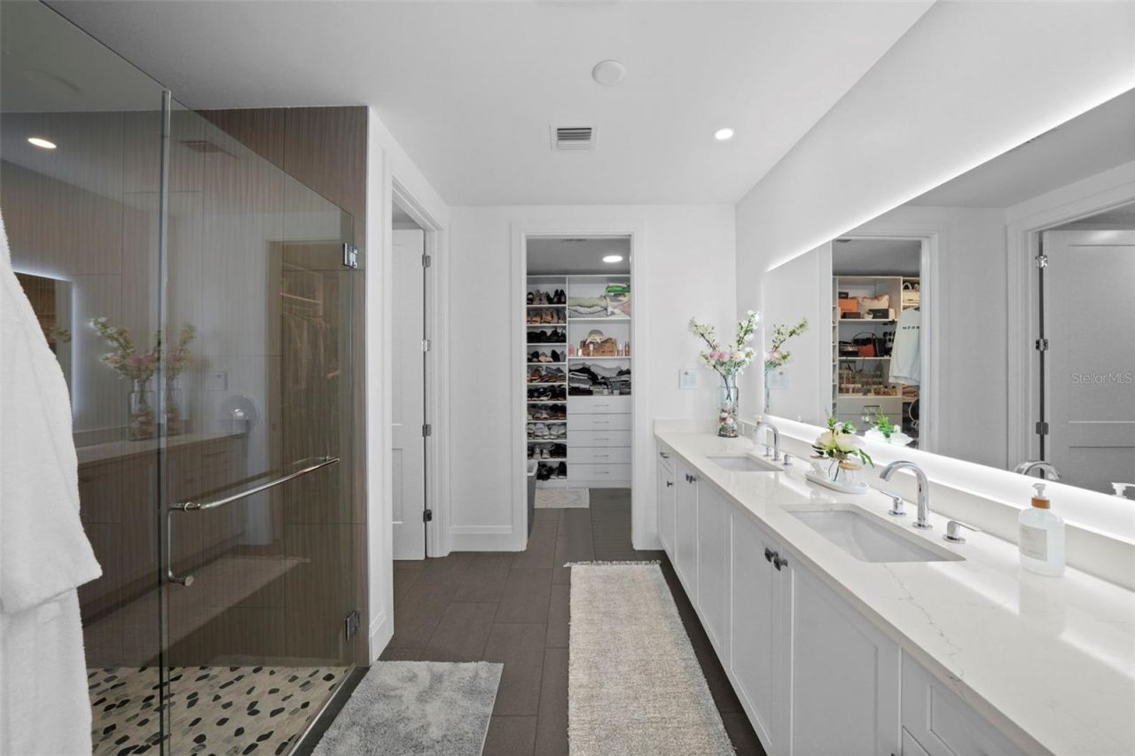 2910 W Barcelona Street, Unit 1902, Tampa, FL 33629 Photo