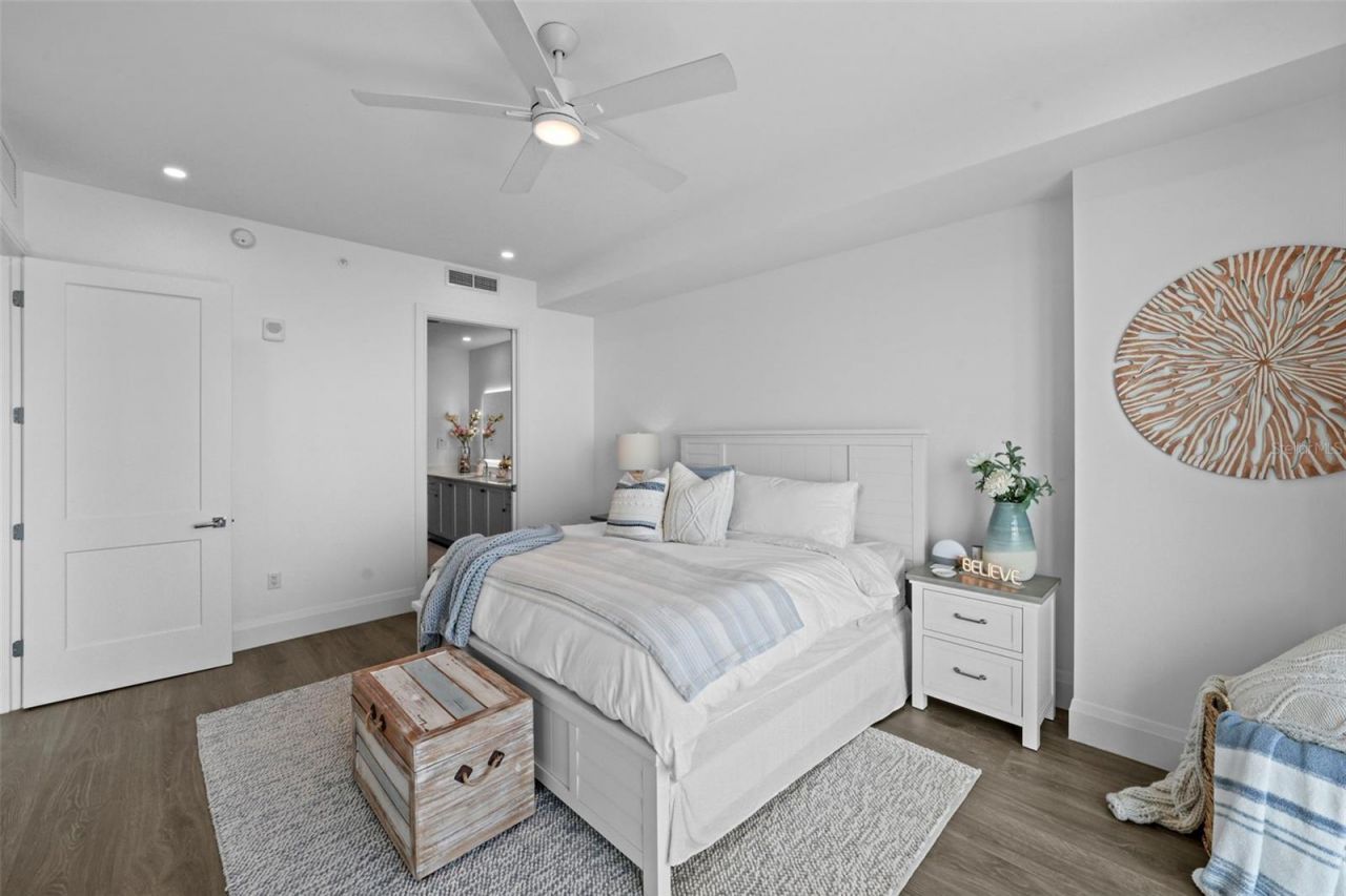 2910 W Barcelona Street, Unit 1902, Tampa, FL 33629 Photo