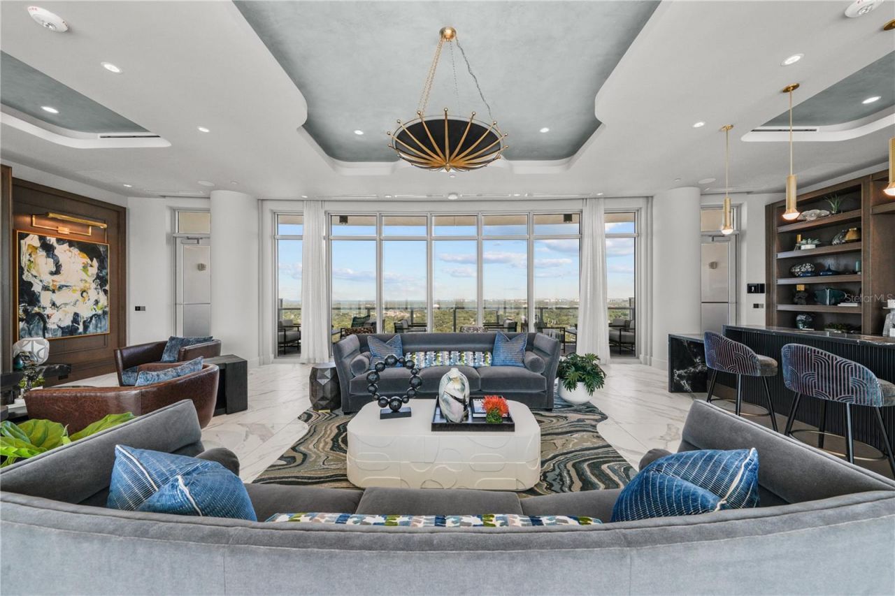 2910 W Barcelona Street, Unit 1902, Tampa, FL 33629 Photo