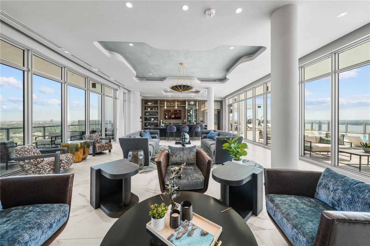 2910 W Barcelona Street, Unit 1902, Tampa, FL 33629 Photo