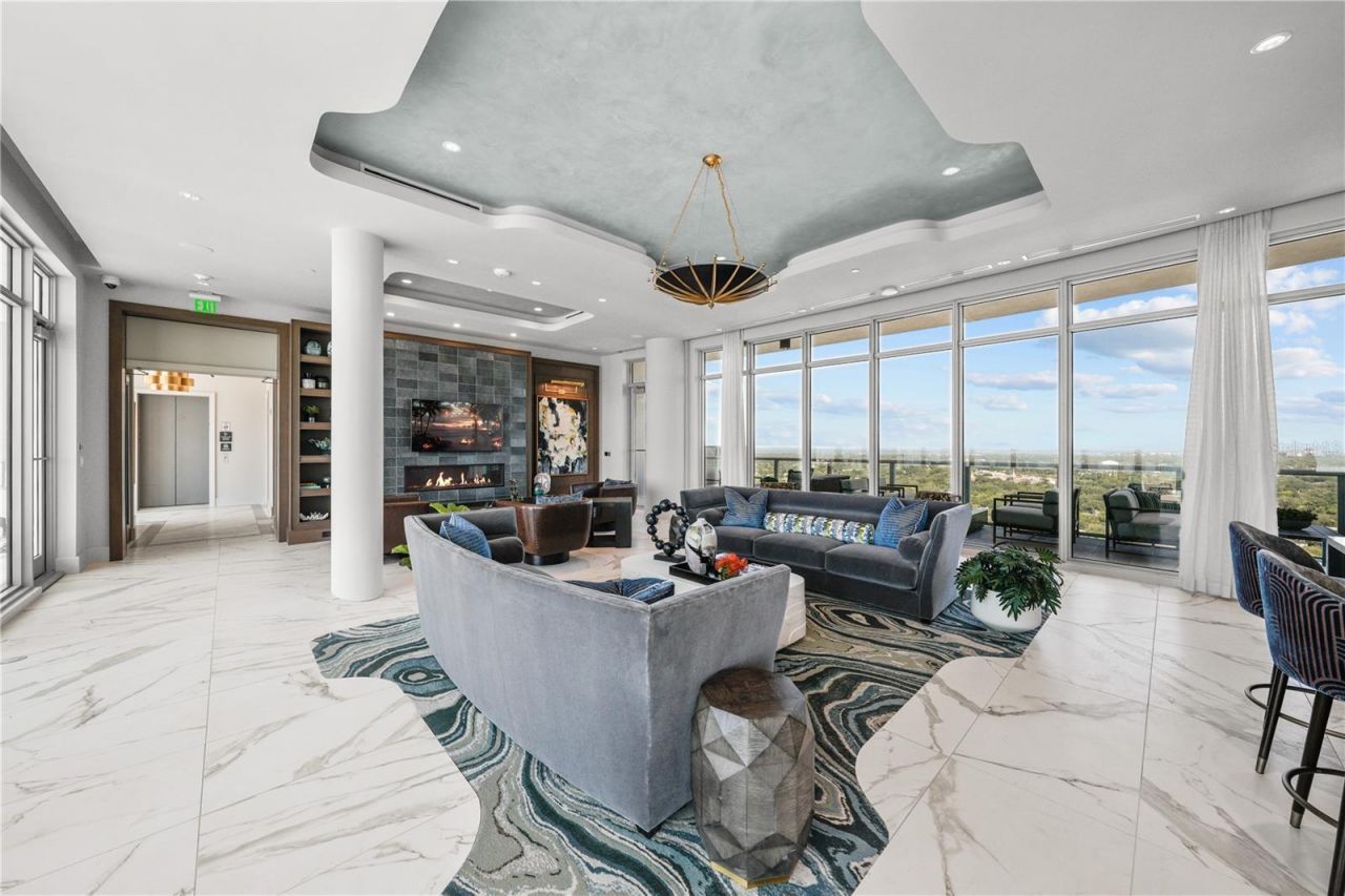 2910 W Barcelona Street, Unit 1902, Tampa, FL 33629 Photo